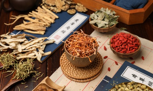 中药带白皮二字有多少种-中药白皮价格网- 中药白皮价格多少知识,分享中药白皮还叫什么名字